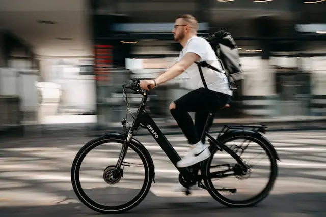 e bike in city